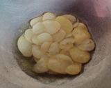 আলুর চিপস (aloor chips recipe in Bengali) রেসিপি ধাপ - 2 ছবি