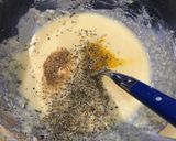 Une image de l'étape 2 de Petit clafoutis de courgettes au parmesan et basilic.