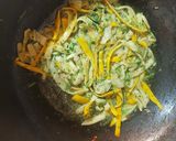 Foto del paso 4 de la receta: Pasta zucchini con salsa de cilantro