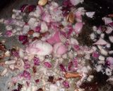 A picture of step 4 of Shafed shahi murgh.