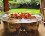 A picture of step 4 of Mango 🥭 Biscuit Custard pudding.
