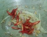 Foto langkah ke 2 dari resep Tumis Sawi Putih dan Bakso.