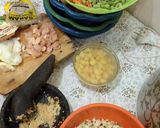 Foto langkah ke 1 dari resep Sop Ayam.