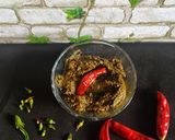 A picture of step 5 of Gongura Chutney.