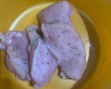 Foto langkah ke 2 dari resep Chicken Katsu.