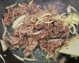 Foto langkah ke 3 dari resep Daging bumbu pedas.