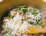 Foto del paso 3 de la receta: Pasta Fusilli de colores con bimi!