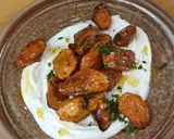 Une image de l'étape 6 de 🥕Carottes rôties sauce tahin citron vert ricotta.