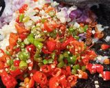 Foto langkah ke 1 dari resep Sambal Cumi Pete Kemangi.
