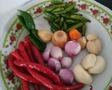 Foto langkah ke 2 dari resep Cumi bumbu pedas.