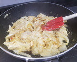 Foto del paso 3 de la receta: Pechuga de pollo con papaya al wok