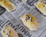 Foto langkah ke 5 dari resep Bolu Molen aka BOLEN Pisang Lilit.