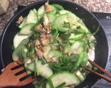 Hình bước làm 2 của món Mướp xào ngao hoa
