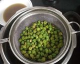 A picture of step 1 of Green Chana Chaat.