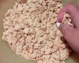 Foto del paso 1 de la receta: Trufas de coco y grajeas de colores
