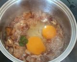 รูปขั้นตอนการทำที่ 3 ของ น้ำพริกไข่กากหมูกระเทียมเจียว