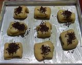 Foto langkah ke 5 dari resep Bolen Pisang Coklat Keju.