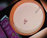 A picture of step 3 of Strawberry spong cake.