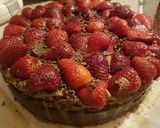 Φωτογραφία βήματος 15 της συνταγής Cheesecake σοκολάτας με Sour Cream και φράουλες