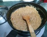 A picture of step 1 of Moong dal halwa.