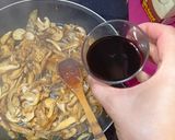 Foto del paso 5 de la receta: Solomillo con variado de setas