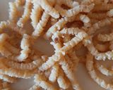 Foto del passaggio 8 della ricetta Passatelli in brodo glutenfree