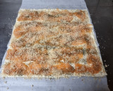 Foto del paso 1 de la receta: Palmeritas de salmón y nueces