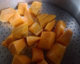 Foto langkah ke 1 dari resep Kue Talam Labu Kuning.