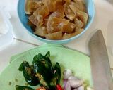 Foto langkah ke 1 dari resep Oseng Kulit Sapi Pedas Gurihhhh.