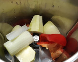 Foto del paso 1 de la receta: Lentejas con oreja en olla express
