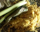 Foto langkah ke 1 dari resep Ikan kuah kuning khas Papua.