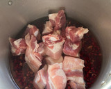 Foto del paso 1 de la receta: Frijoles colorados preparados con costilla de cerdo