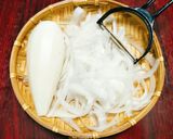 Hình bước làm 1 của món Mứt củ cải #ngon_bất_ngờ
