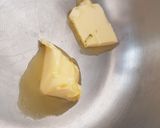 صورة لخطوة 1 من وصفة شوربة بروكلي وجبن شيدر بالكريمة 😍🍲👍