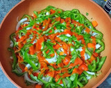 Foto del paso 2 de la receta: Cazuela de pescado de aparejo con patatas y ajos tiernos