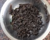A picture of step 1 of Loaded shake/ Chocolate Milk shake.