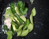 Foto langkah ke 3 dari resep Ule’e Suree u neulheu (kepala ikan tongkol kuah kelapa gonseng).