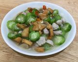 Foto langkah ke 2 dari resep Tumis oyong bakso ikan gurih #homemadebylita.