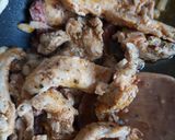 Une image de l'étape 2 de Lunch box : pâtes au fromage poulet haché et lardons de volaille.