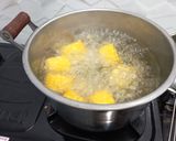 Foto langkah ke 1 dari resep Bening kelor jagung dan kates.