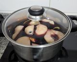 Foto del paso 4 de la receta: Peras al Vino