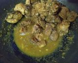 Foto langkah ke 3 dari resep Ayam goreng telur.