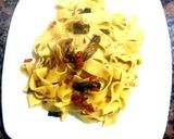 Foto del paso 5 de la receta: Parpadelle o cinta ancha, con salsa de hongos Portobello.😉