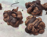 Foto del paso 6 de la receta: Rocas de frutos secos y chocolate🥜🍫