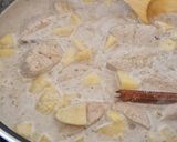 Foto del paso 3 de la receta: Medallones de pavo en salsa de nueces, manzana y canela