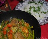 A picture of step 7 of Green Beans Stew With Beef خورشت لوبیا سبز.