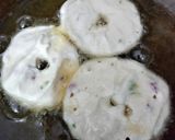 A picture of step 6 of Medu Vada Bites with coconut chutney.