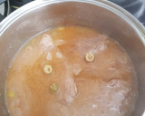 Foto del paso 3 de la receta: Filetes de ternera en salsa con aceitunas verdes