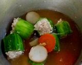 รูปขั้นตอนการทำที่ 7 ของ แกงจืดบวบยัดไส้ไก่สับ