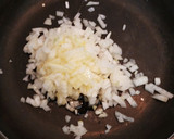 Foto del paso 1 de la receta: Crepes con langostinos al Brandy